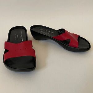 Robert Clergerie Barneys Red Black Leather Slide Sandals Women's 9.5 France